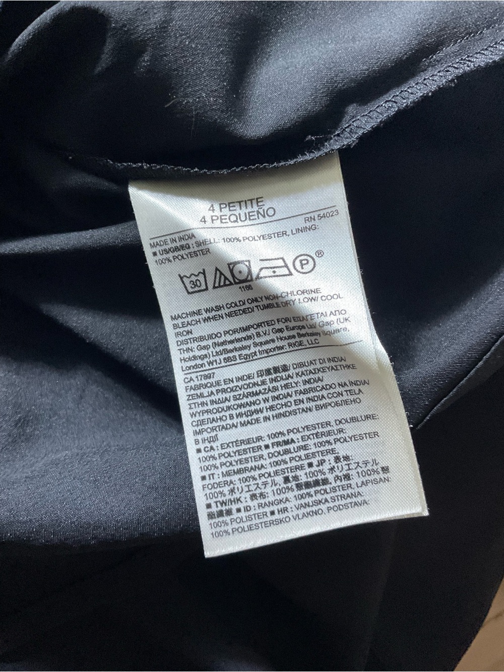 Banana Republic Shirtdress - Picture 3 of 4